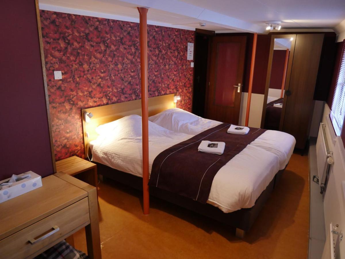 Bed and Breakfast De Logeerboot Дордрехт Экстерьер фото